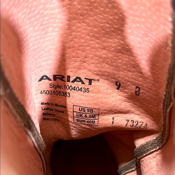 Ariat women’s black western boots. Size 9B - Picture 6 of 9